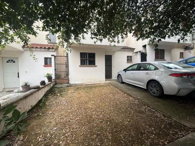 Casa en renta en Cortijo la Silla, Guadalupe, Nuevo León