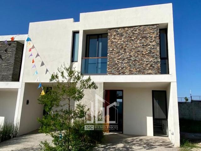 CASA EN RENTA EN COTO CARRARA CAPITAL NORTE