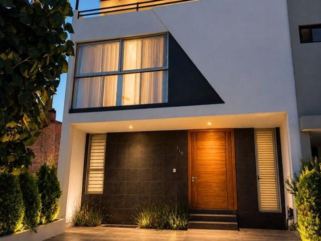 CASA EN RENTA EN COTO AVELLANO, VALLE IMPERIAL| 3 RECÁMARAS+ TERRAZA TECHADA