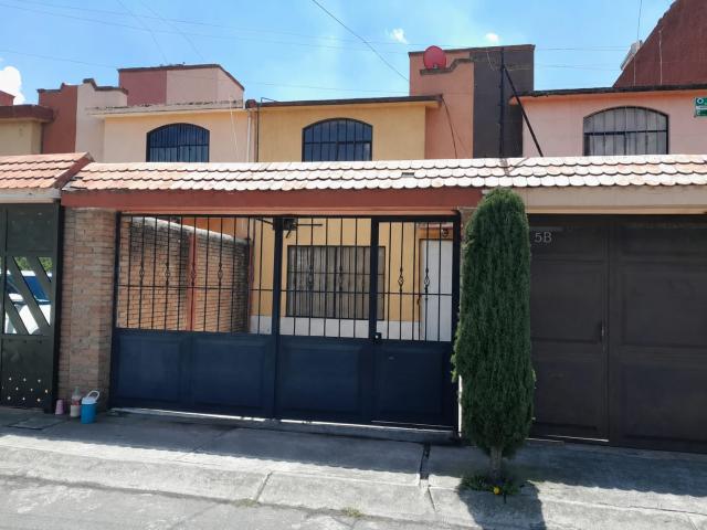 CASA EN RENTA EN EX HACIENDA SAN JORGE TOLUCA