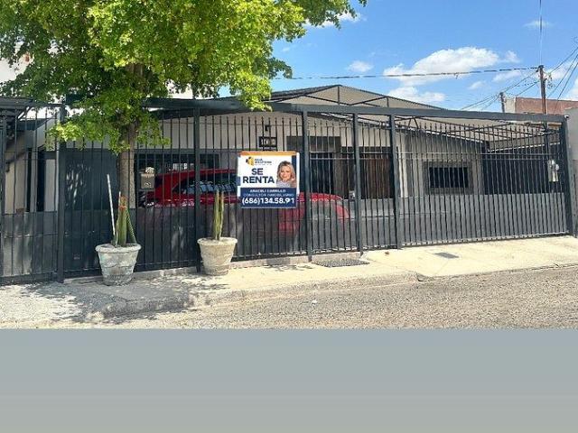 Casa en renta en excelente ubicacion en col ProHogar