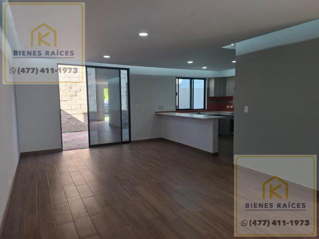Casa en Renta en El Mayorazgo