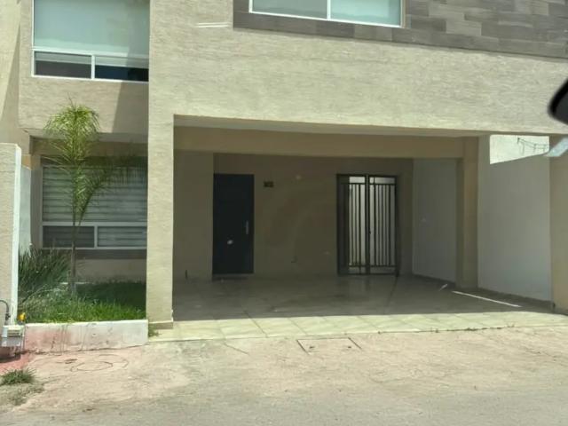 Casa en Renta en El Alamo, Saltillo, Coahuila de Zaragoza