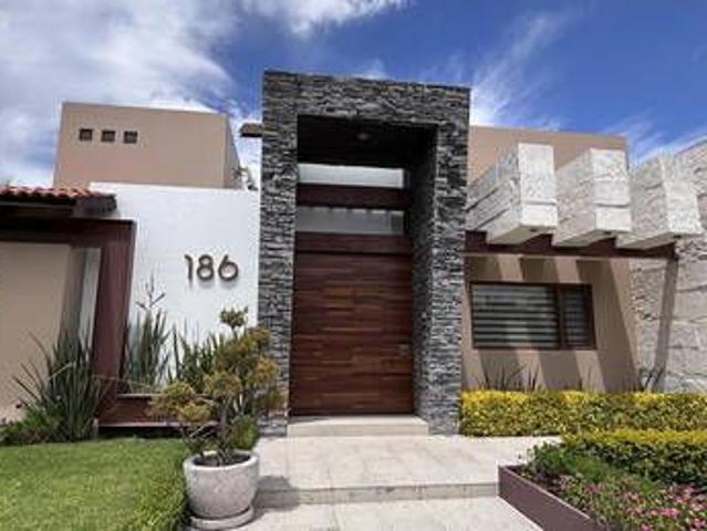 Casa En Renta En El Campanario