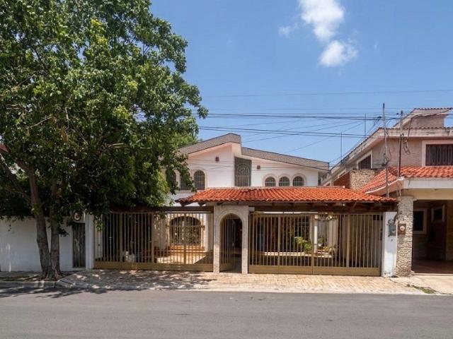 CASA EN RENTA EN EL CAMPESTRE