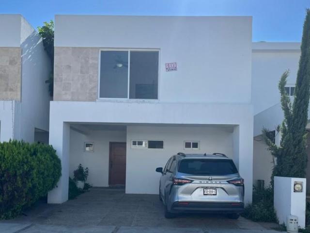 Casa en renta en El Encanto