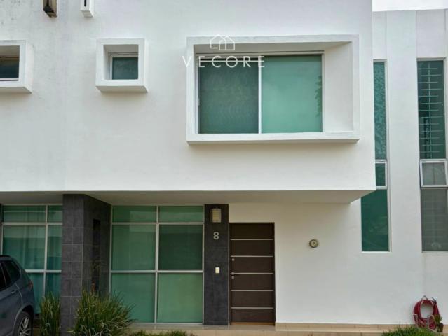 CASA EN RENTA EN EL FORTIN, ZAPOPAN