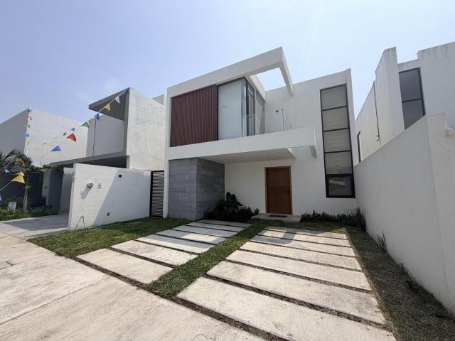 Casa en renta en el Fracc. Lomas del Dorado