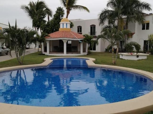 Casa en renta en El Toreo