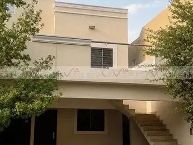 Casa en Renta en Escobedo