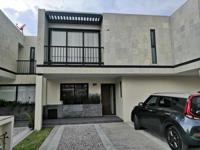 Casa en renta en Fénix Residencial, San Mateo Atenco, México