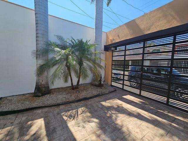 Casa en renta en Francisco de montejo III