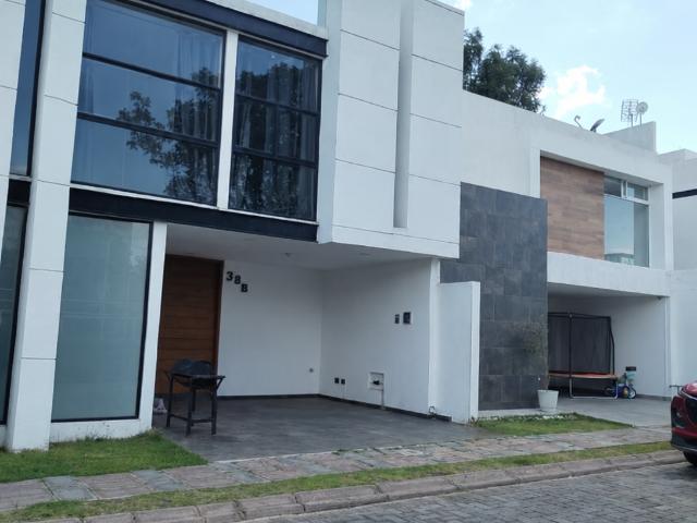 Casa en Renta en Fracc. Arboreto, San Pedro Cholula