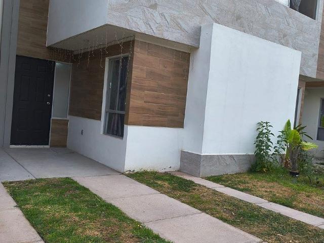 CASA EN RENTA EN FRACC. EL TORO | SOLEDAD DE GRACIANO SÁNCHEZ, S.L.P