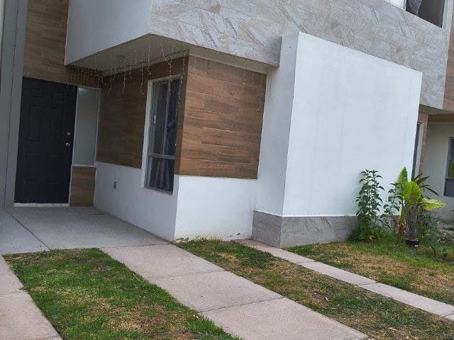 CASA EN RENTA EN FRACC. EL TORO | SOLEDAD DE GRACIANO SÁNCHEZ, S.L.P