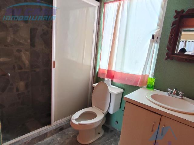 CASA EN RENTA EN FRACC. HORNOS INSURGENTES, ACAPULCO