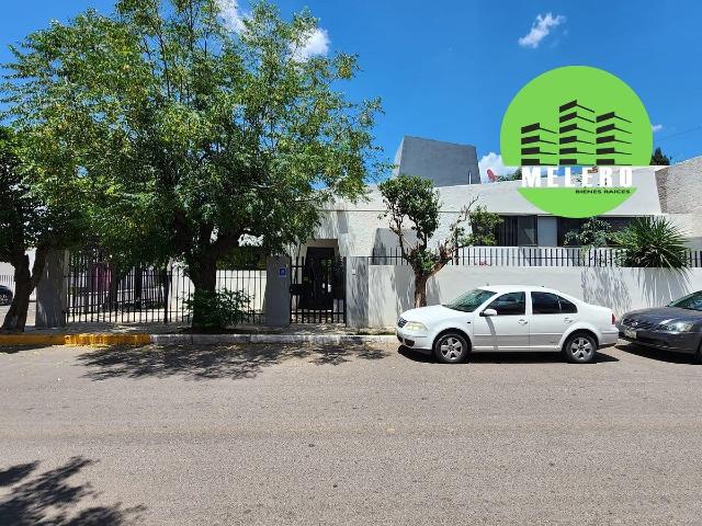 CASA EN RENTA EN FRACC. JARDINES DE DURANGO
