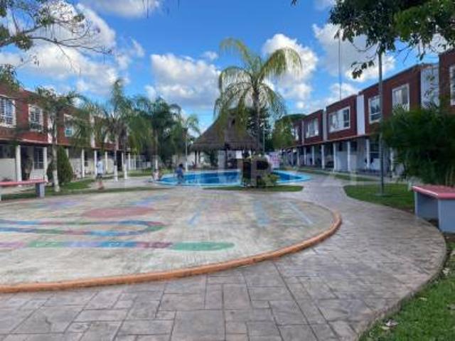 Casa en Renta en Fracc. La Joya 2, comodidad y tranquilidad para tu familia!
