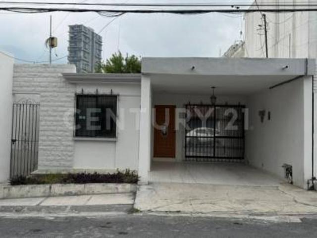 Casa en Renta en Fracc Villa Los Pinos