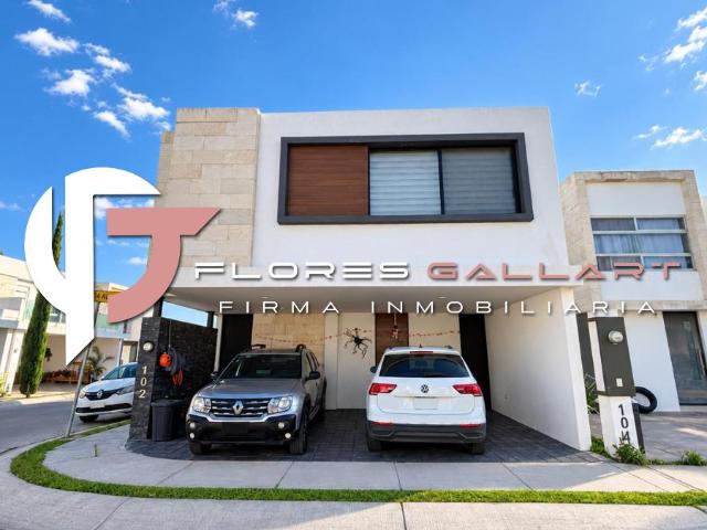 Casa en Renta en Fraccionamiento Bosque Sereno al Poniente de la Ciudad