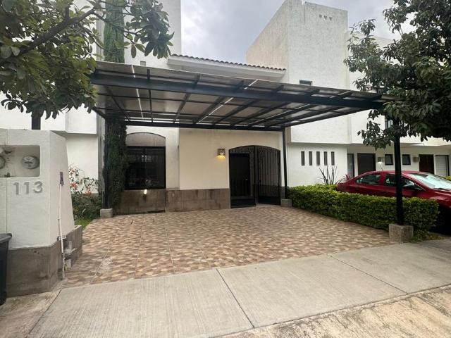 Casa en renta en Fraccionamiento Bosques del Pedregal