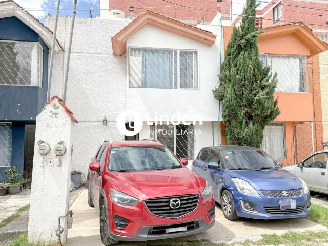 Casa en Renta en Fraccionamiento cerrado, al sur de Puebla, en colonia Vicente Guerrero