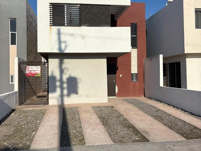 Casa en Renta en Fraccionamiento Cisnes 3