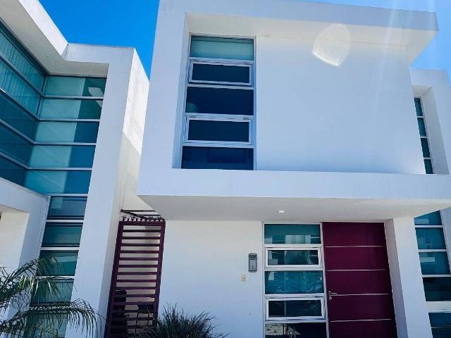 Casa en renta en Fraccionamiento Estancia, Ensenada B.C. Featured Properties