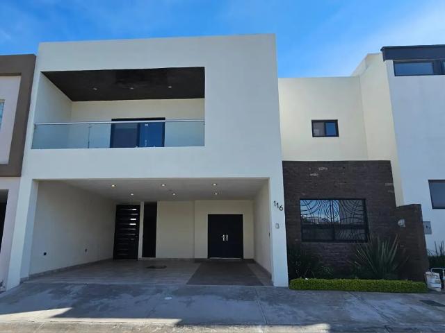 Casa en renta en Fraccionamiento Habita II