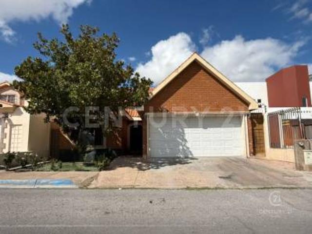 CASA EN RENTA EN FRACCIONAMIENTO HACIENDAS DEL VALLE EN CHIHUAHUA,CHIH