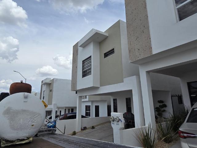 Casa en Renta en Fraccionamiento Molino de Agua, Chihuahua