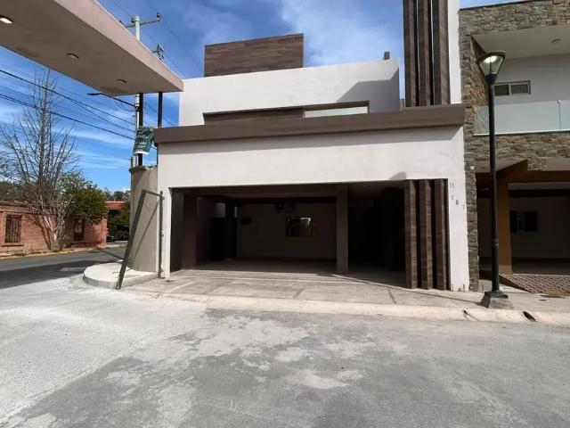 CASA EN RENTA EN FRACCIONAMIENTO PRIVADO CAPELLANÍA