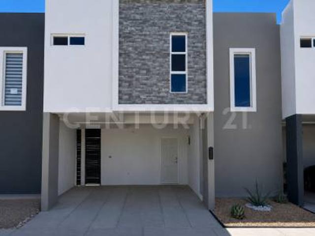 CASA EN RENTA EN FRACCIONAMIENTO SANTA MÓNICA, CHIHUAHUA