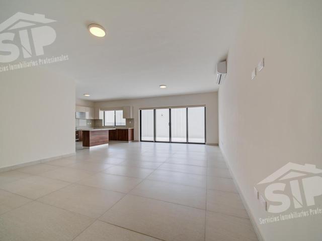 Casa en renta en Fraccionamiento Seterra Residencial
