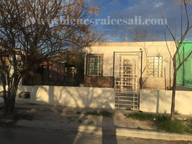 Casa en Renta en hacienda la Laja