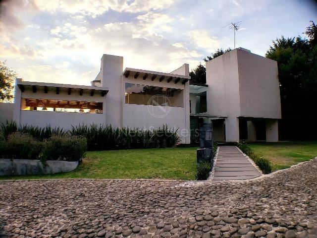 CASA EN RENTA EN HACIENDA SAN MARTIN