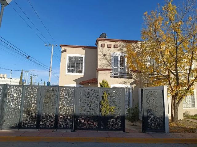 Casa en Renta en Haciendas de Tizayuca, Hidalgo: Seguridad y Comodidad en Comunidad Cerrada