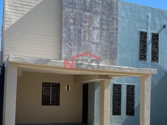 Casa en Renta en Hermosillo, Colinas,, 4 recámaras, 4.0 baños, 145.00 m2 terreno, 154.14 m2 construcción