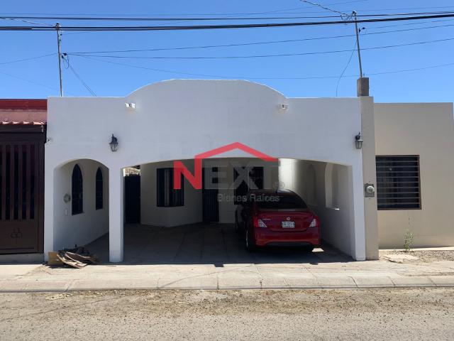 Casa en Renta en Hermosillo, Lomas de Linda Vista,, 2 recámaras, 1.0 baños, 120.00 m2 terreno, 180.00 m2 construcción