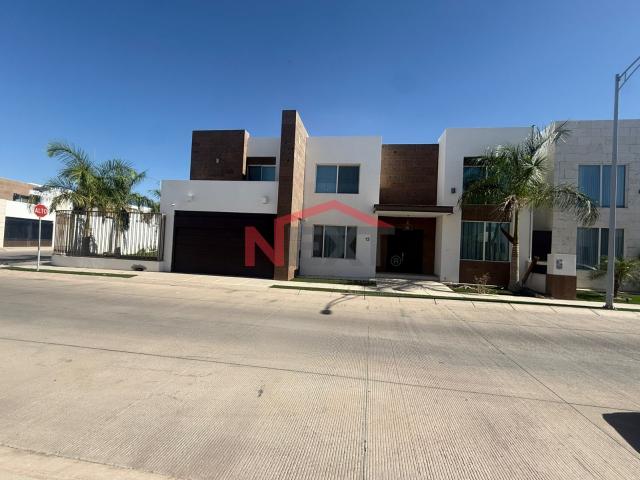 Casa en Renta en Hermosillo, LA CORUÑA RESIDENCIAL,, 3 recámaras, 4.0 baños, 405.00 m2 terreno, 553.00 m2 construcción