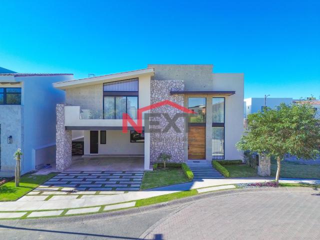 Casa en Renta en Hermosillo, Las Riberas,, 4 recámaras, 4.0 baños, 485.00 m2 terreno, 435.81 m2 construcción