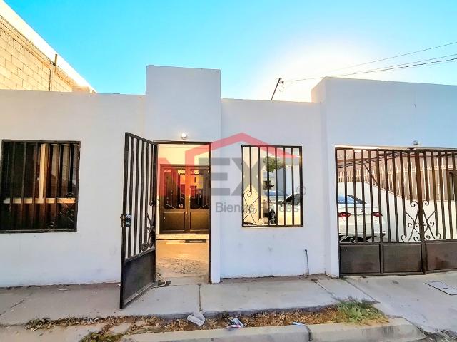 Casa en Renta en Hermosillo, Nueva España,, 2 recámaras, 1.0 baños, 90.00 m2 terreno, 233.00 m2 construcción