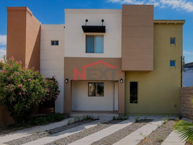 Casa en Renta en Hermosillo, Santa Barbara,, 3 recámaras, 2.0 baños, 157.00 m2 terreno, 302.00 m2 construcción