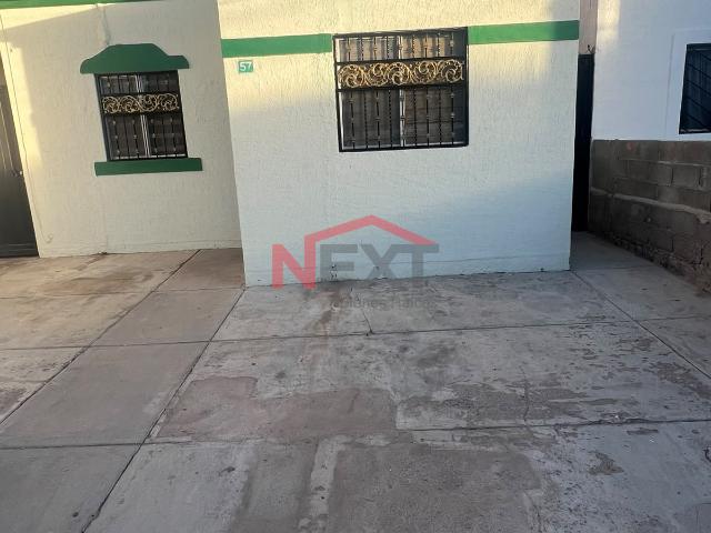 Casa en Renta en Hermosillo, Paseo San Angel,, 2 recámaras, 2.0 baños