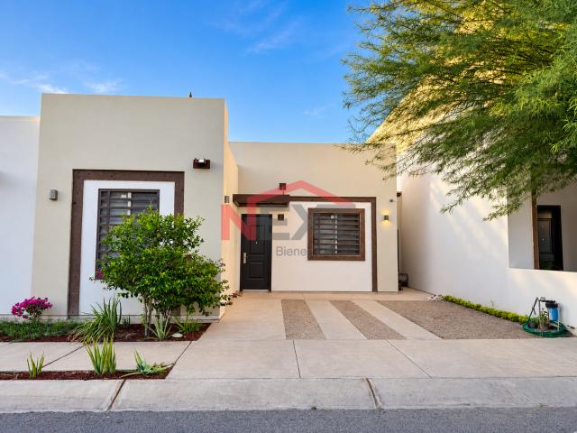 Casa en Renta en Hermosillo, RIVELLO RESIDENCIAL,, 3 recámaras, 2.0 baños, 1.00 m2 construcción
