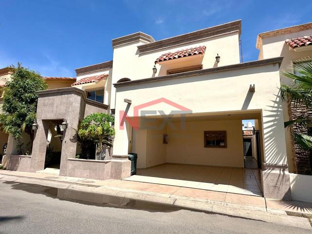 Casa en Renta en Hermosillo, Valle del Lago Residencial,, 3 recámaras, 2.0 baños, 304.35 m2 terreno, 247.00 m2 construcción