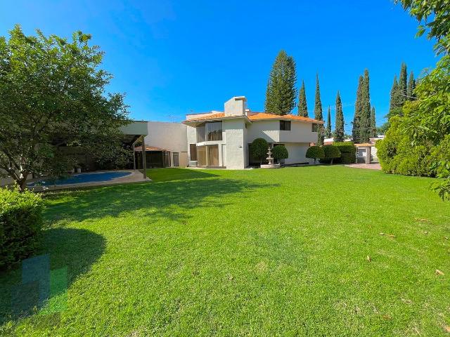 Casa en renta en Jurica – 2da de Fresnos