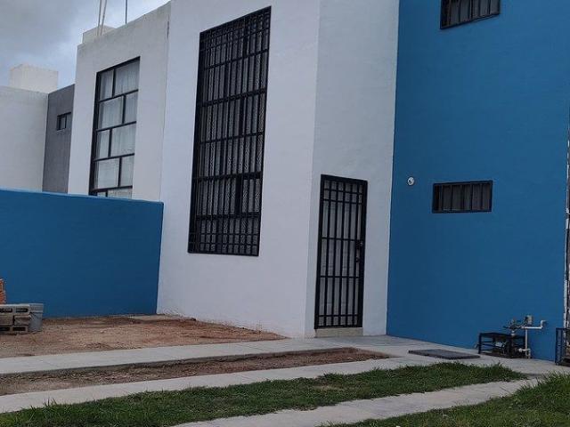 CASA EN RENTA EN JASSOS A 3 CUADRAS DE CARR. RIOVERDE, S.L.P