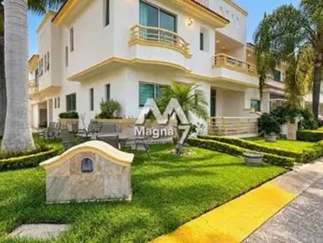 Casa En Renta En Jardin Real