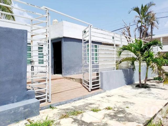 Casa en Renta en Jardines de Mérida, Mérida, Yucatán